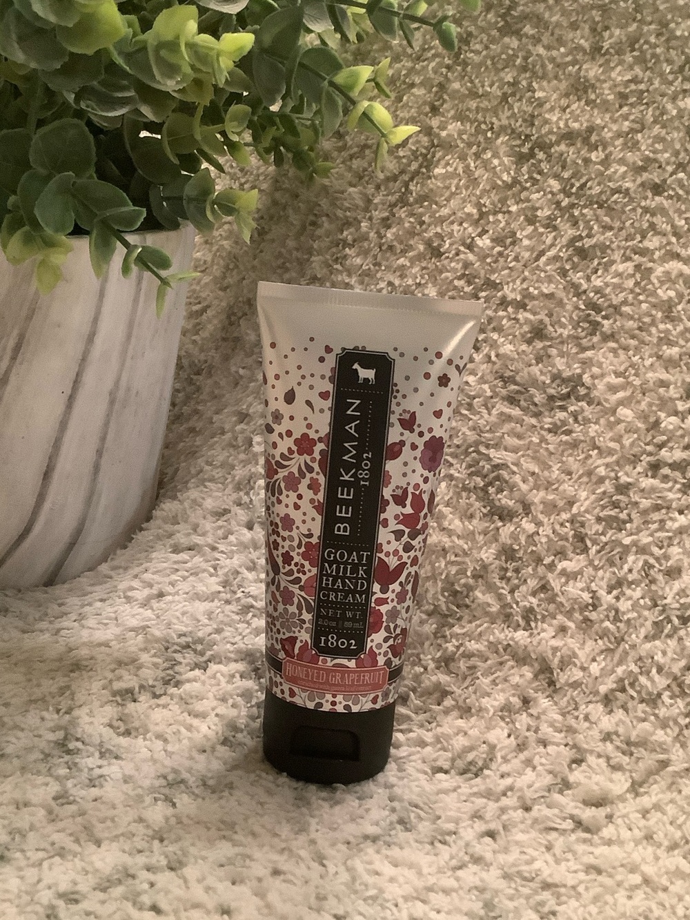 Beekman 1802 Scented Honeyed Grapefruit Goat Milk Hand Cream NWT 2oz.